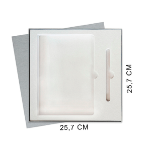 Коробка подарочная Solution Superior Alfa Linen под ежедневник и ручку, серебро, 25,7x25,7x2,8 см, бежевый ложемент (индивидуальная вырубка) с логотипом