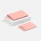 розовый
