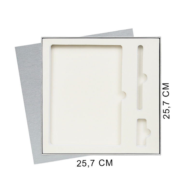 Коробка подарочная Solution Superior Linen под ежедневник, ручку и флешку, серебро, 25,7x25,7 см, бежевый ложемент с логотипом