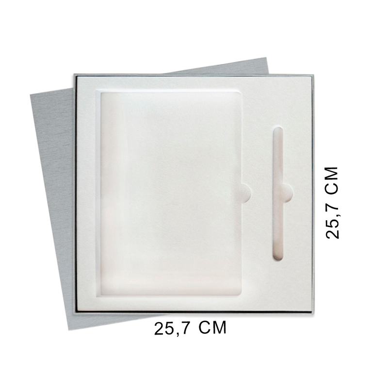 Коробка подарочная Solution Superior Alfa Linen под ежедневник и ручку, серебро, 25,7x25,7x2,8 см, бежевый ложемент (индивидуальная вырубка) с логотипом