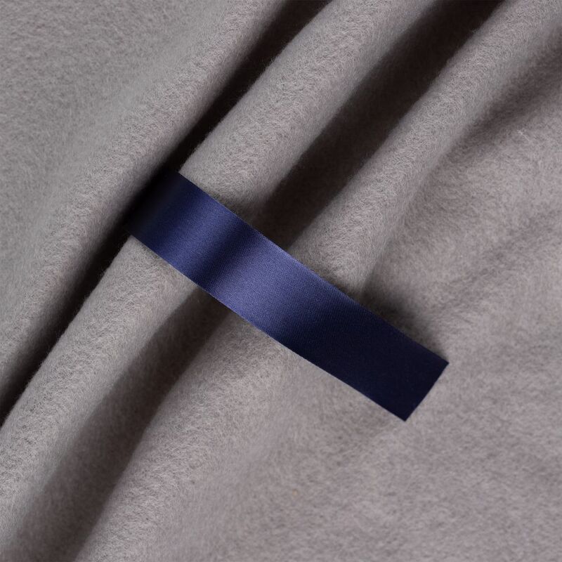 Лента сатиновая Satin 20 XXL, темно-синяя, 210 см с логотипом