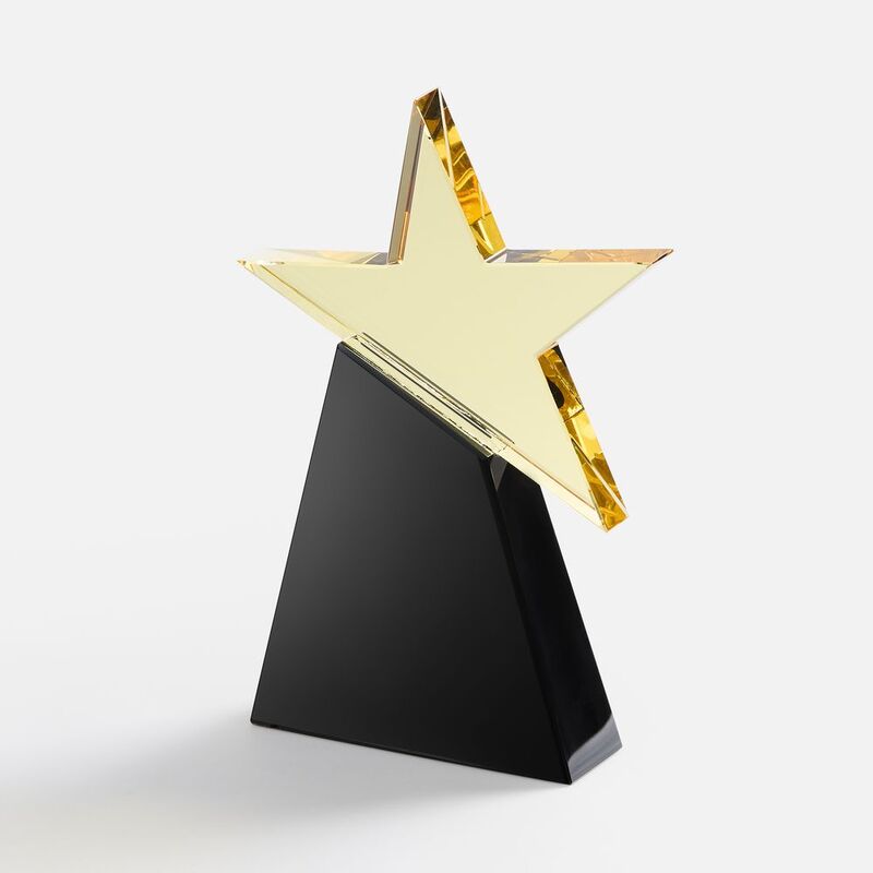 Стела Stardom с логотипом