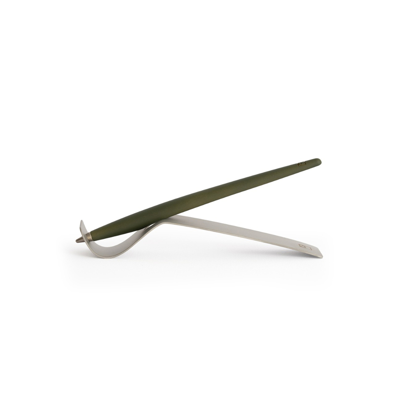 Шариковая ручка Pininfarina Piuma A MODERN CLASSIC SAGE GREEN с логотипом